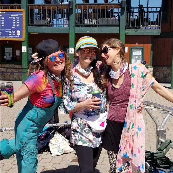 Meet your Posher, Rachel - Picture 9 of 11